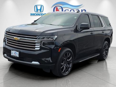 Used 2024 Chevrolet Tahoe High Country AWD/4WD image 7