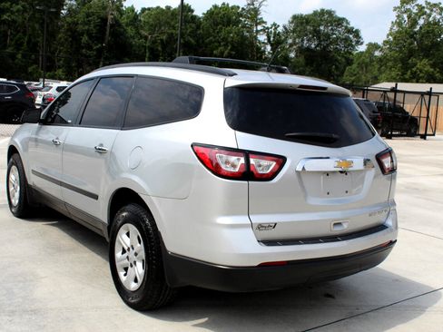 Used 2014 Chevrolet Traverse LS image 14