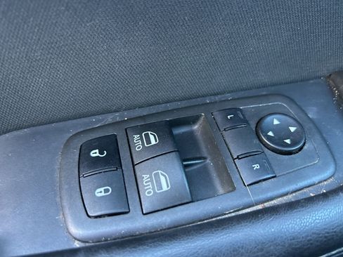 Used 2022 Dodge Challenger GT image 14