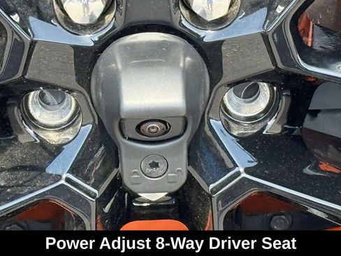 New 2025 Jeep Wrangler Unlimited Sahara AWD/4WD image 37