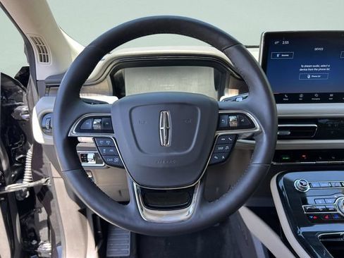 Used 2023 Lincoln Nautilus Reserve w/ Equipment Group 201A AWD/4WD image 32
