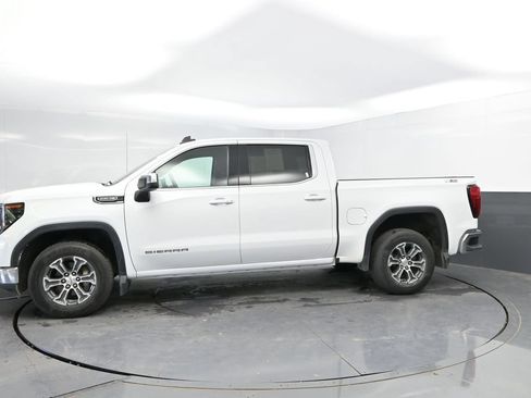 Used 2023 GMC Sierra 1500 SLE AWD/4WD image 6