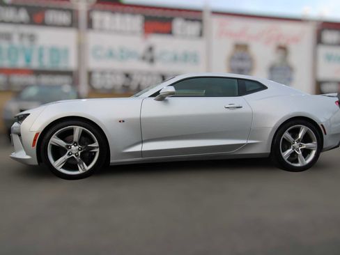 Used 2016 Chevrolet Camaro SS image 10