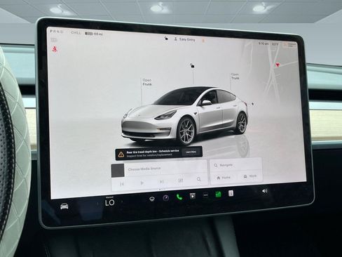 Used 2023 Tesla Model 3 Standard Range RWD image 11