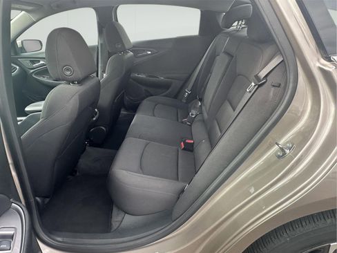 Used 2023 Chevrolet Malibu LT w/ Driver Confidence Package image 30