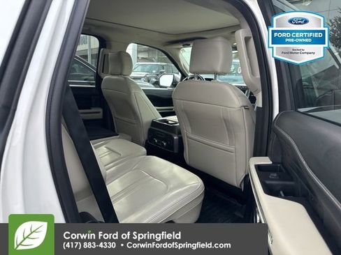 Used 2019 Ford Expedition Platinum image 6