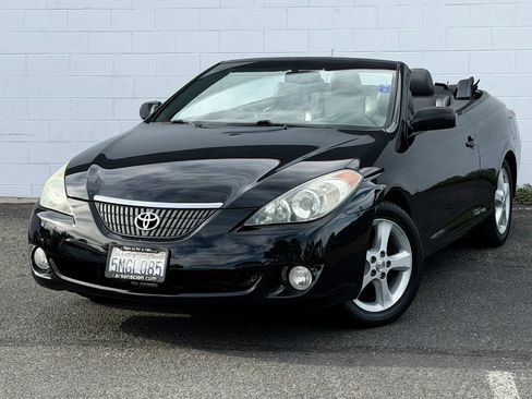 Used 2006 Toyota Solara SLE FWD image 1
