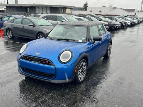Used 2025 MINI Cooper S FWD image 3