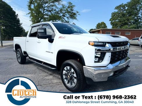 Used 2021 Chevrolet Silverado 2500 LT w/ Convenience Package AWD/4WD image 3