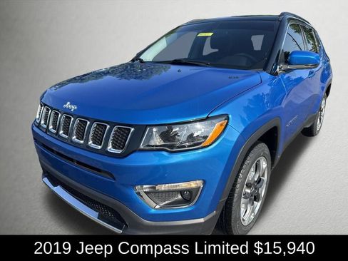 Used 2019 Jeep Compass Limited AWD/4WD image 7