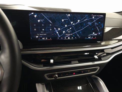 Used 2024 BMW X6 M60i w/ Dynamic Handling Package image 28