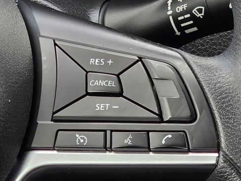 Used 2022 Nissan Rogue Sport S AWD/4WD image 16