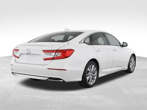 Used 2020 Honda Accord LX image 4