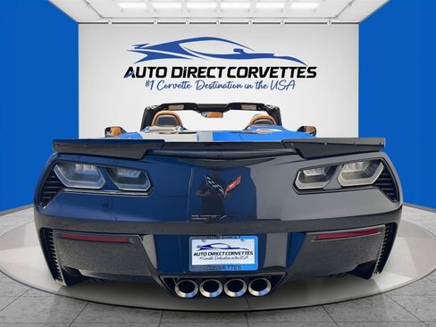 Used 2015 Chevrolet Corvette Z06 w/ 2LZ Preferred Equipment Group RWD image 9