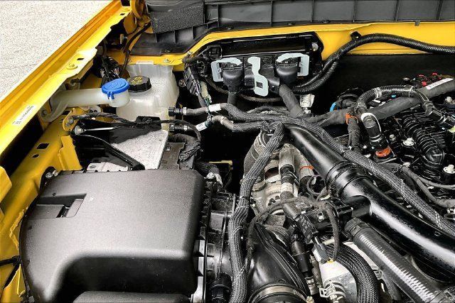 Used 2023 Ford Bronco Heritage Edition AWD/4WD image 32