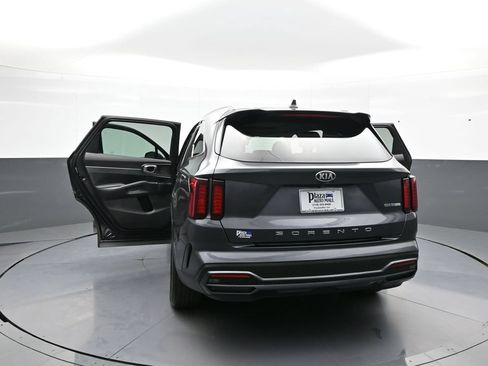 Certified 2021 Kia Sorento EX FWD image 50