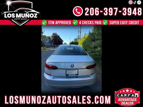 Used 2021 Volkswagen Passat 2.0T SE FWD image 1