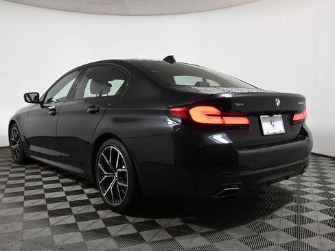 Used 2022 BMW 540i xDrive w/ M Sport Package AWD/4WD image 9
