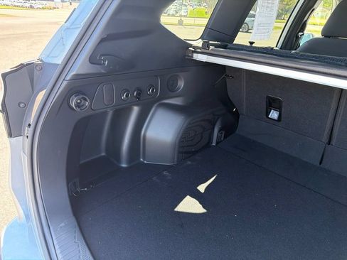 Certified 2025 Subaru Forester Premium AWD/4WD image 14