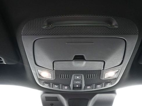 Used 2024 Lincoln Navigator Reserve image 32