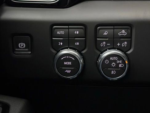 New 2026 GMC Sierra 1500 AT4 w/ AT4 Premium Package image 25