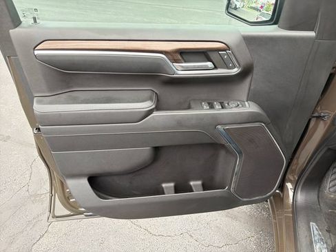 Certified 2023 Chevrolet Silverado 1500 LT AWD/4WD image 11