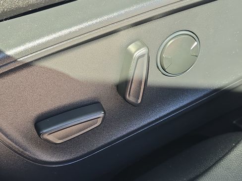 Certified 2024 Ford Escape Active image 12