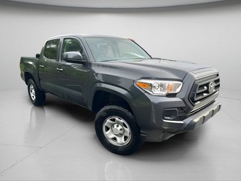 Used 2023 Toyota Tacoma SR AWD/4WD image 5