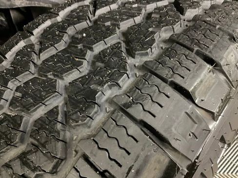 Used 2022 Chevrolet Silverado 1500 RST w/ Redline Edition image 36