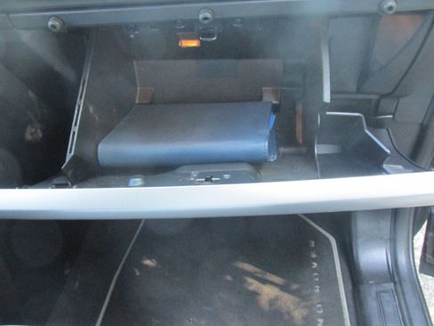 Used 2010 Land Rover LR2 HSE image 60