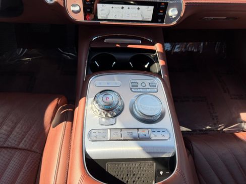 Used 2024 Genesis G90 3.5T AWD/4WD image 15