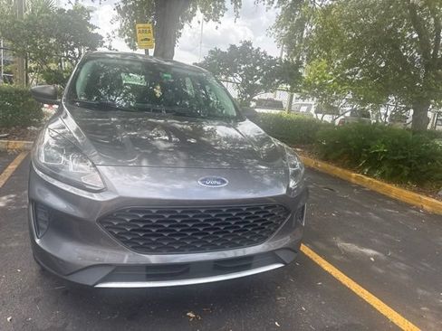 Used 2022 Ford Escape S FWD image 2