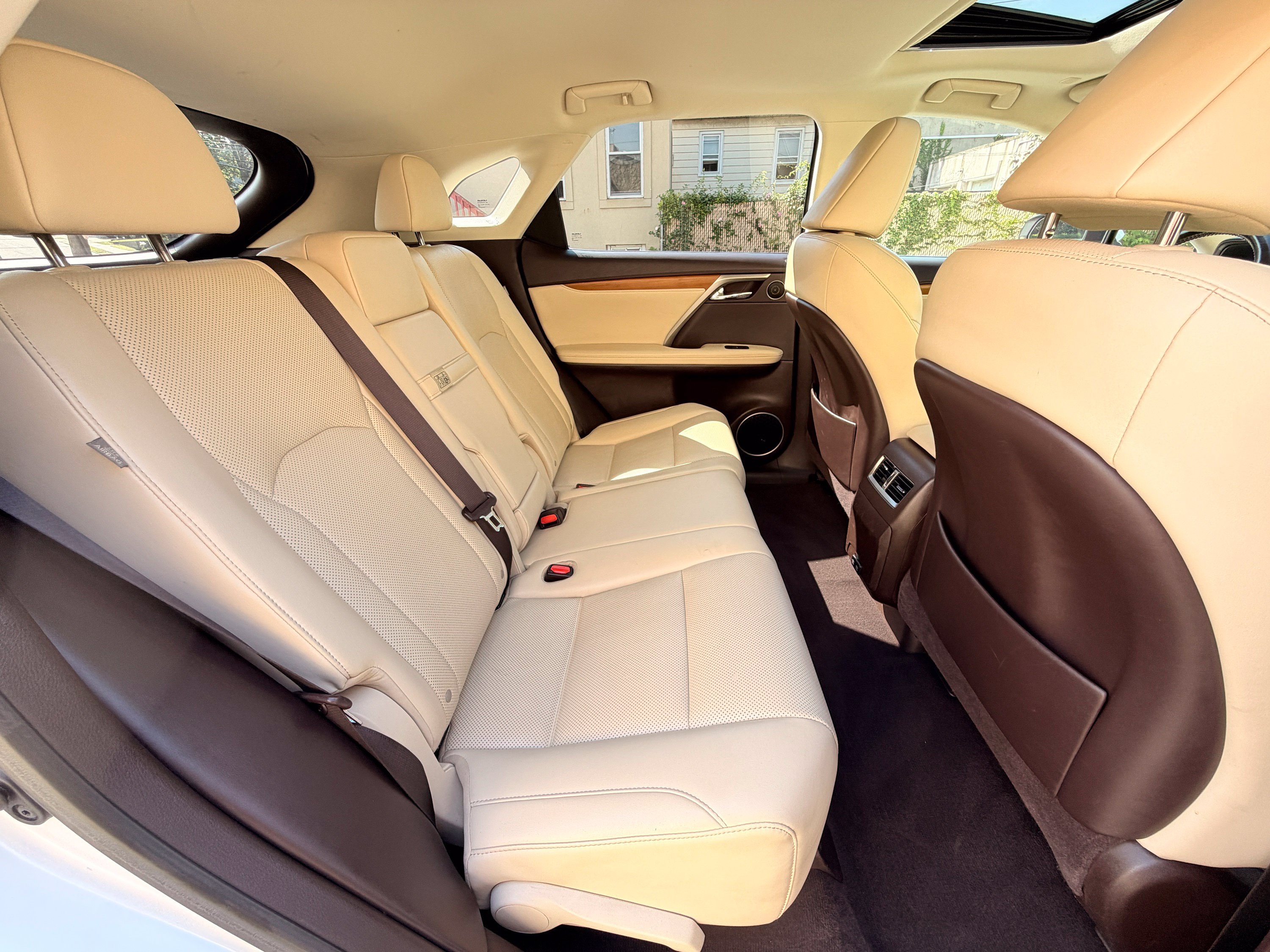 Used 2020 Lexus RX 350 AWD w/ Premium Package image 21