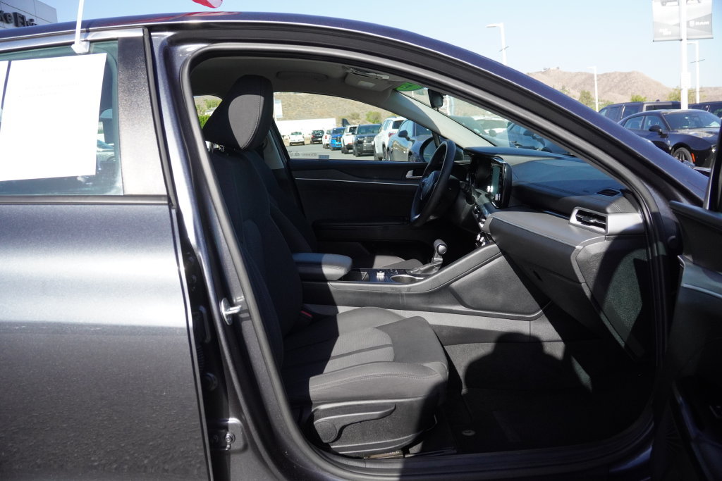 Used 2023 Kia K5 LXS FWD image 36