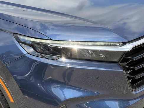 Used 2025 Honda CR-V EX-L image 7