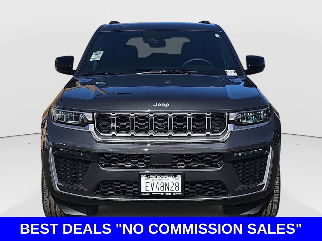 Used 2026 Jeep Grand Cherokee Limited AWD/4WD image 8