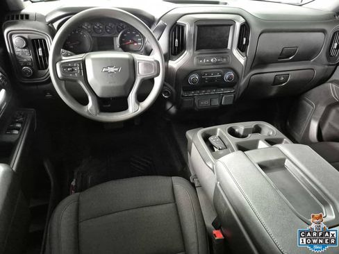 Used 2024 Chevrolet Silverado 1500 Custom Trail Boss AWD/4WD image 11