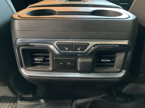 Used 2020 GMC Sierra 1500 AT4 w/ AT4 Premium Package image 26