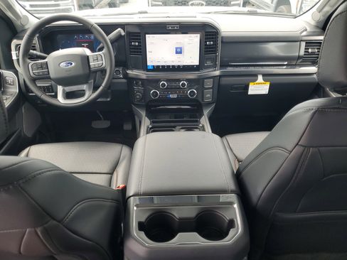 New 2026 Ford F250 Lariat w/ FX4 Off-Road Package image 11