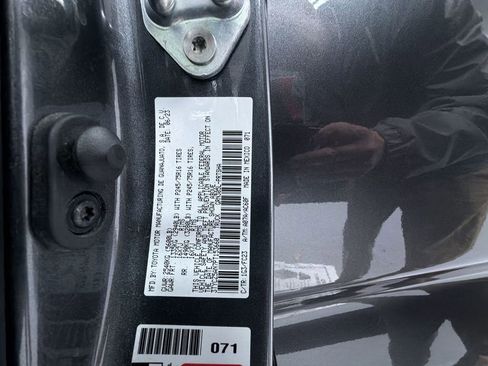 Certified 2023 Toyota Tacoma SR5 AWD/4WD image 25