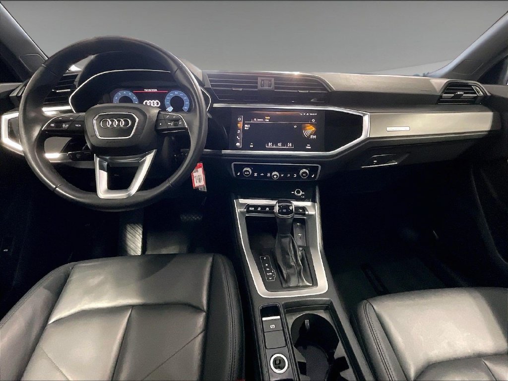 Used 2025 Audi Q3 2.0T Premium AWD/4WD image 21
