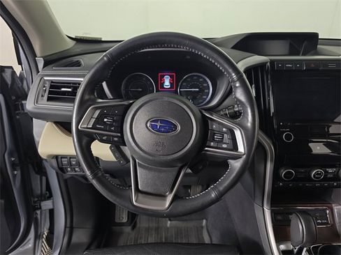 Used 2022 Subaru Ascent Touring image 10