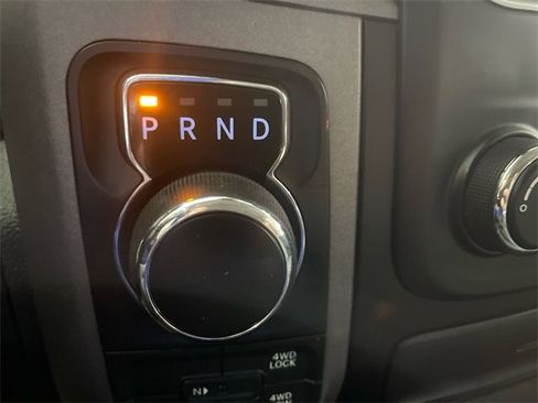 Used 2015 RAM 1500 Express image 18