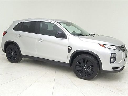 Used 2021 Mitsubishi Outlander Sport LE image 4