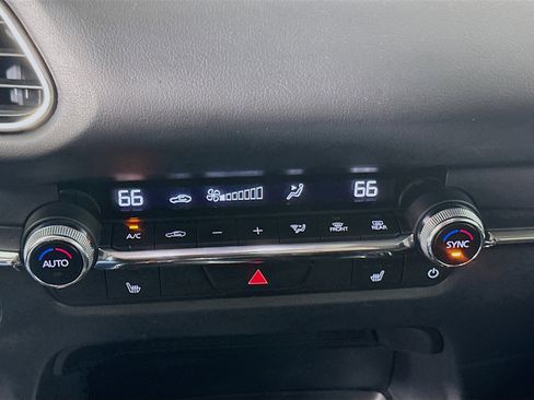 Used 2025 MAZDA CX-30 AWD 2.5 S w/ Preferred Package image 24