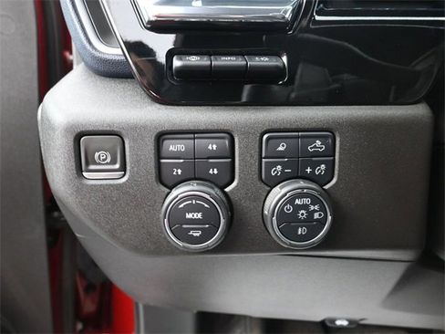 Used 2023 Chevrolet Silverado 1500 High Country w/ Technology Package image 16