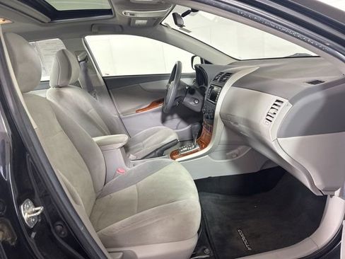 Used 2009 Toyota Corolla XLE image 4