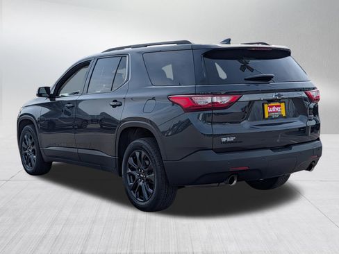 Used 2021 Chevrolet Traverse RS image 5