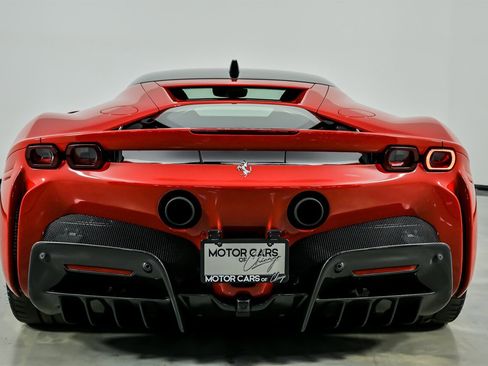 Used 2023 Ferrari SF90 Stradale image 11