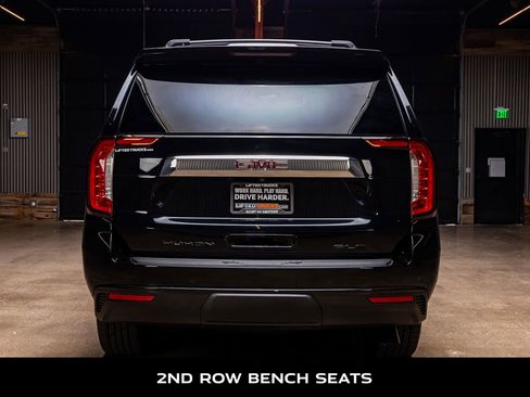 Used 2023 GMC Yukon SLE image 7